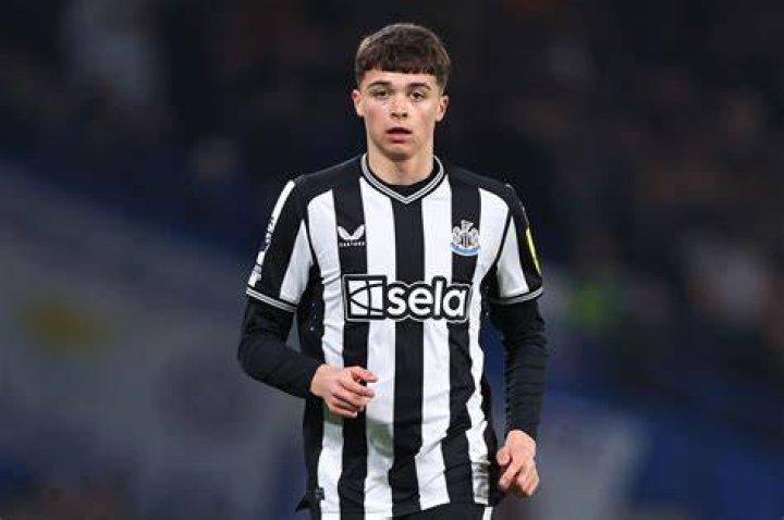 16yearold Newcastle United sensation gets England callup after St