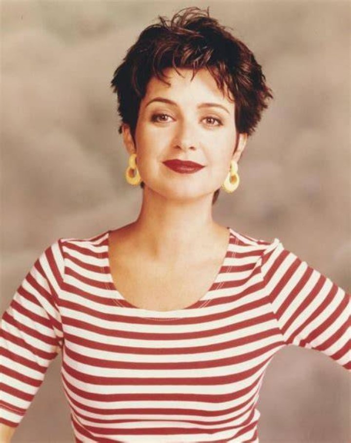 Annie Potts Wiki Young, Photos, Ethnicity & Gay or Straight