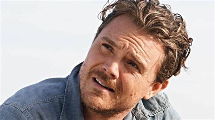 Clayne Crawford Net Worth 2024 Wiki Bio, Married, Dating, Family