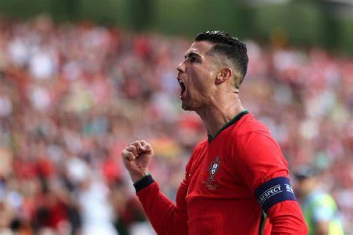 Cristiano Ronaldo's Wife The Full Story &raquo; ENEWSHYPE