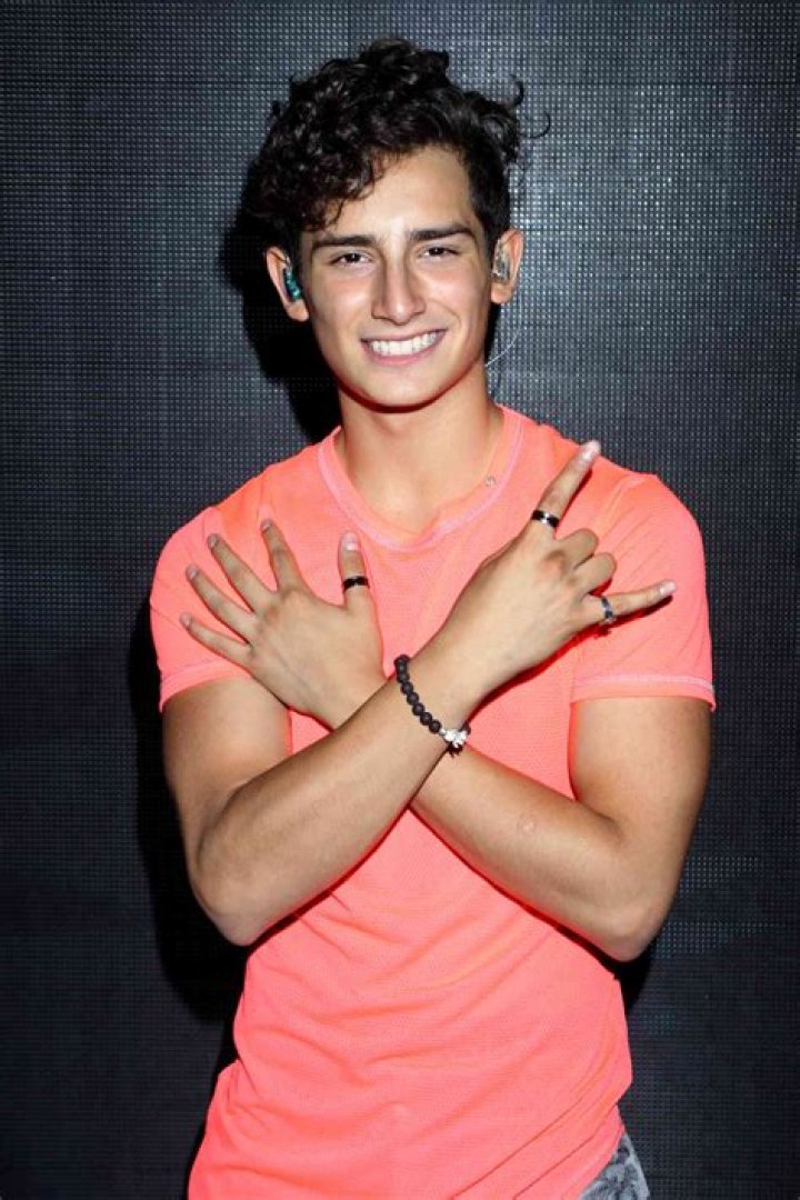 Emilio Osorio quiere las pompis de su mam&aacute; Niurka Marcos People en