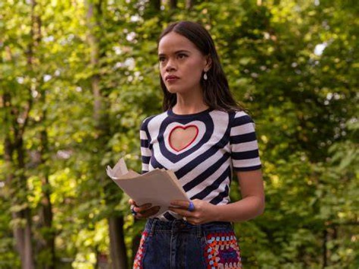 Exploring The Age Of Malia Pyles From Pretty Little Liars