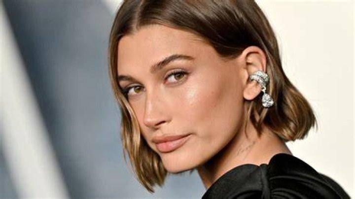 Hailey Bieber Qui&eacute;n es su pap&aacute;, Stephen Baldwin? CHIC Magazine