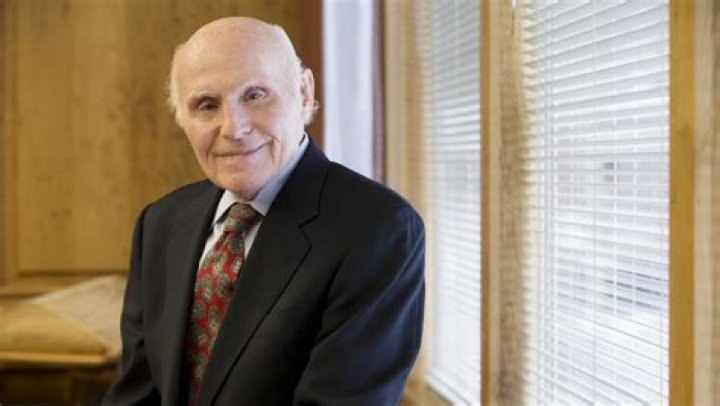 Herb Kohl Family: Wife Kids And Siblings Ethnicity