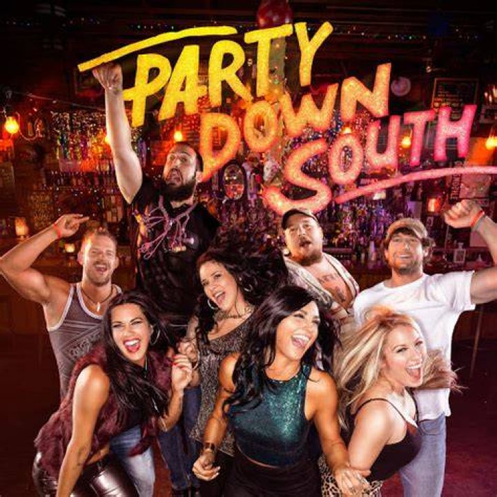 Party Down South star Joshua Tharpe dead at 42 from &lsquo;heart attack