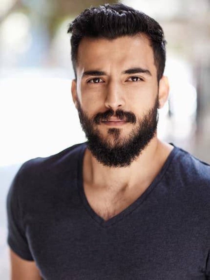 Phoenix Raei (Actor) Wiki, Bio, Age, Height, Weight, Awards, Net Worth