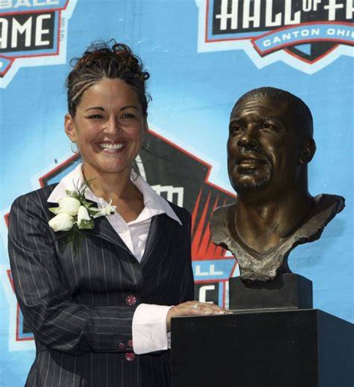 Reggie White Wife A Deep Dive into the Life, Legacy, and Marriage of