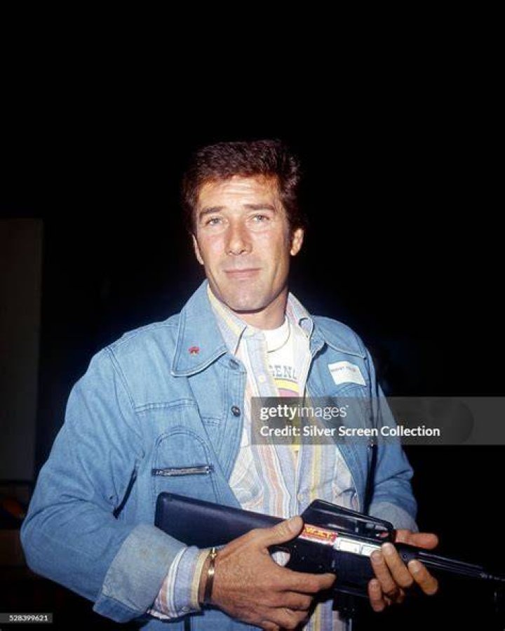Robert Fuller 