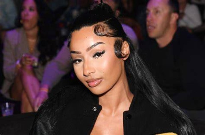 Rubi Rose Says She&rsquo;s Not a Gang Member But Likes Throwing Their Gang