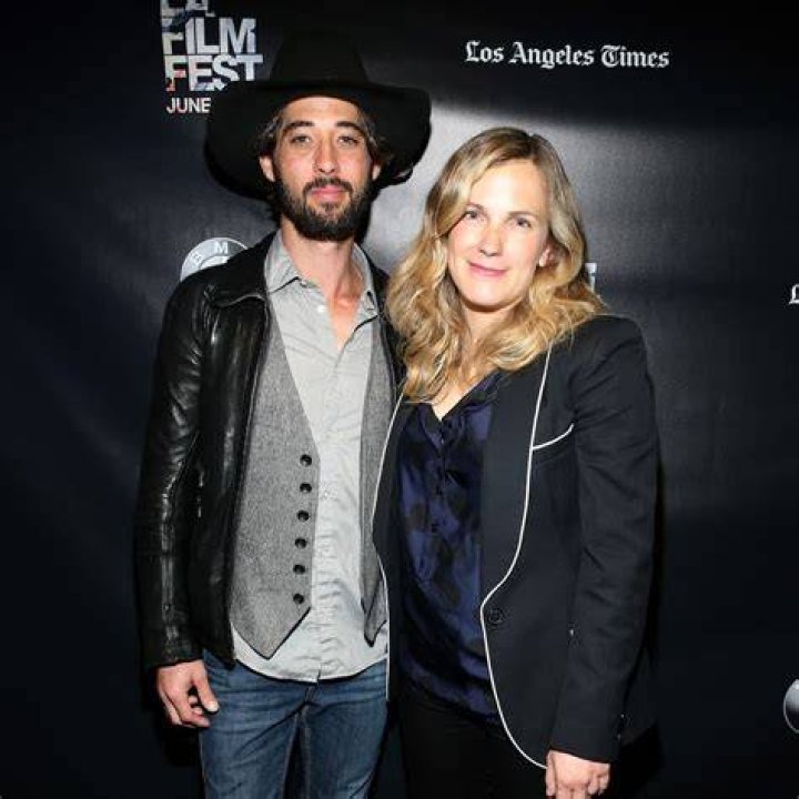 Who Is Ryan Bingham Wife? Has She Parted Ways With Him?